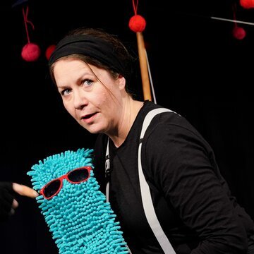 babelart Theater_Second Hand Show_Foto Reinhard Winkler