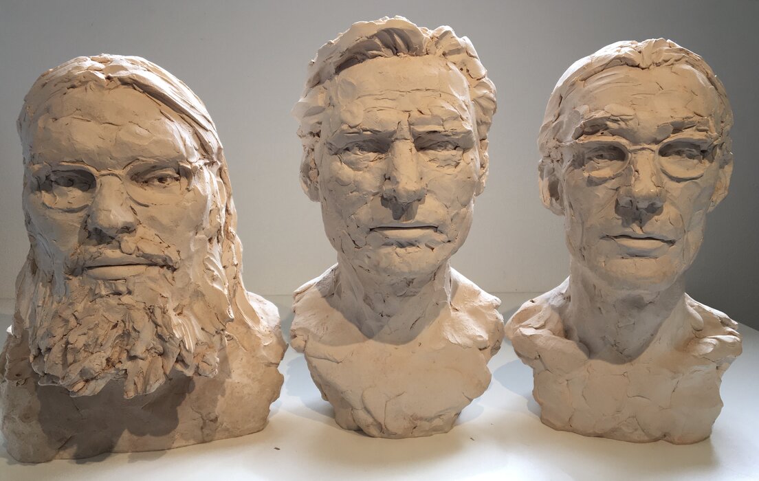 Skulptur der drei olsen-Brüder von Hans Pauli Olsen