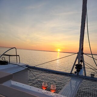Segeltörn mit dem Segelkatamaran "Madonna" – Sun-Downer-Tour