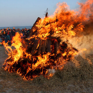 Osterfeuer am S&uuml;dstrand