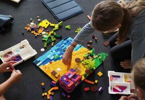 Bunte Steine in der Kunstwerkstatt – Workshop für Kinder von 7 bis 10 Jahren
