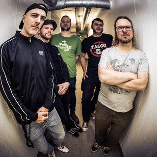 Arrested Denial - Band 01