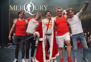 MerQury steht vor Publikum