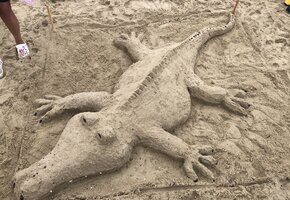 Sandburgenwettbewerb f&uuml;r Gro&szlig; und Klein