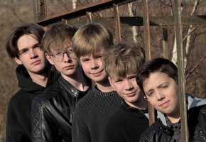 The Queen Teens