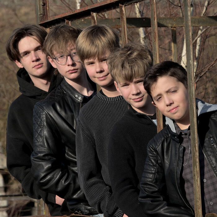 The Queen Teens