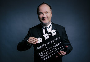 Schauspieler und Synchronsprecher Jens Wawrczeck liest "Das Fenster zum Hof" Verfilmt von Alfred Hitchcock