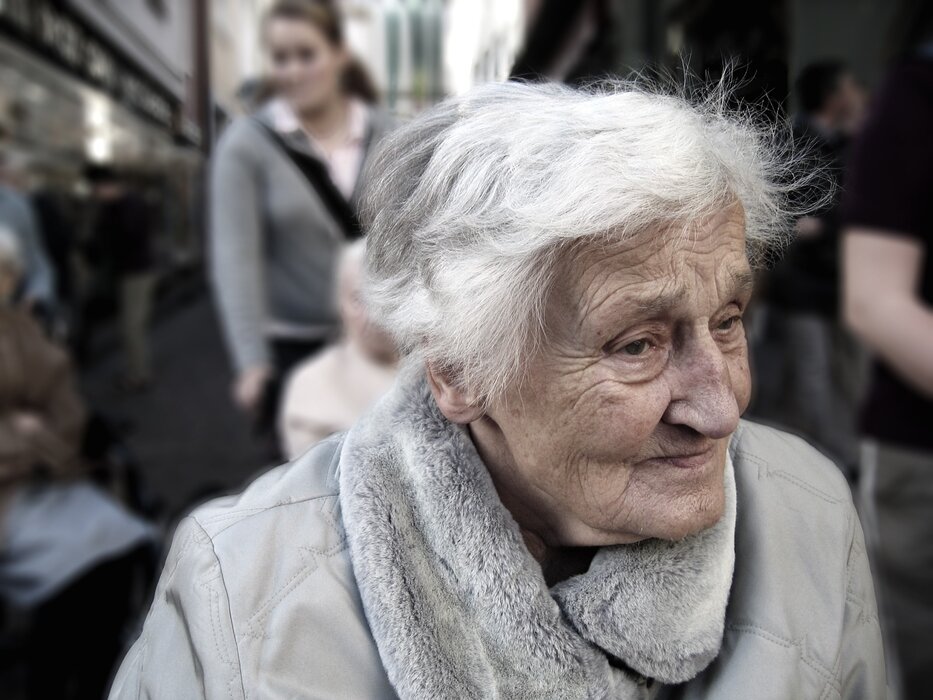 woman-100343
