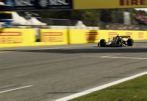 F1