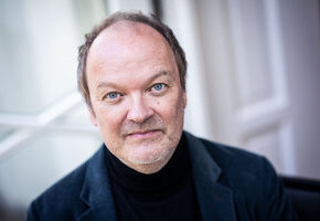 Schauspieler und Synchronsprecher Jens Wawrczeck liest "Das Fenster zum Hof" Verfilmt von Alfred Hitchcock