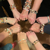 DIY Armbänder Perlenworkshop