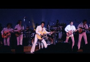 EPiC: Elvis Presley In Concert