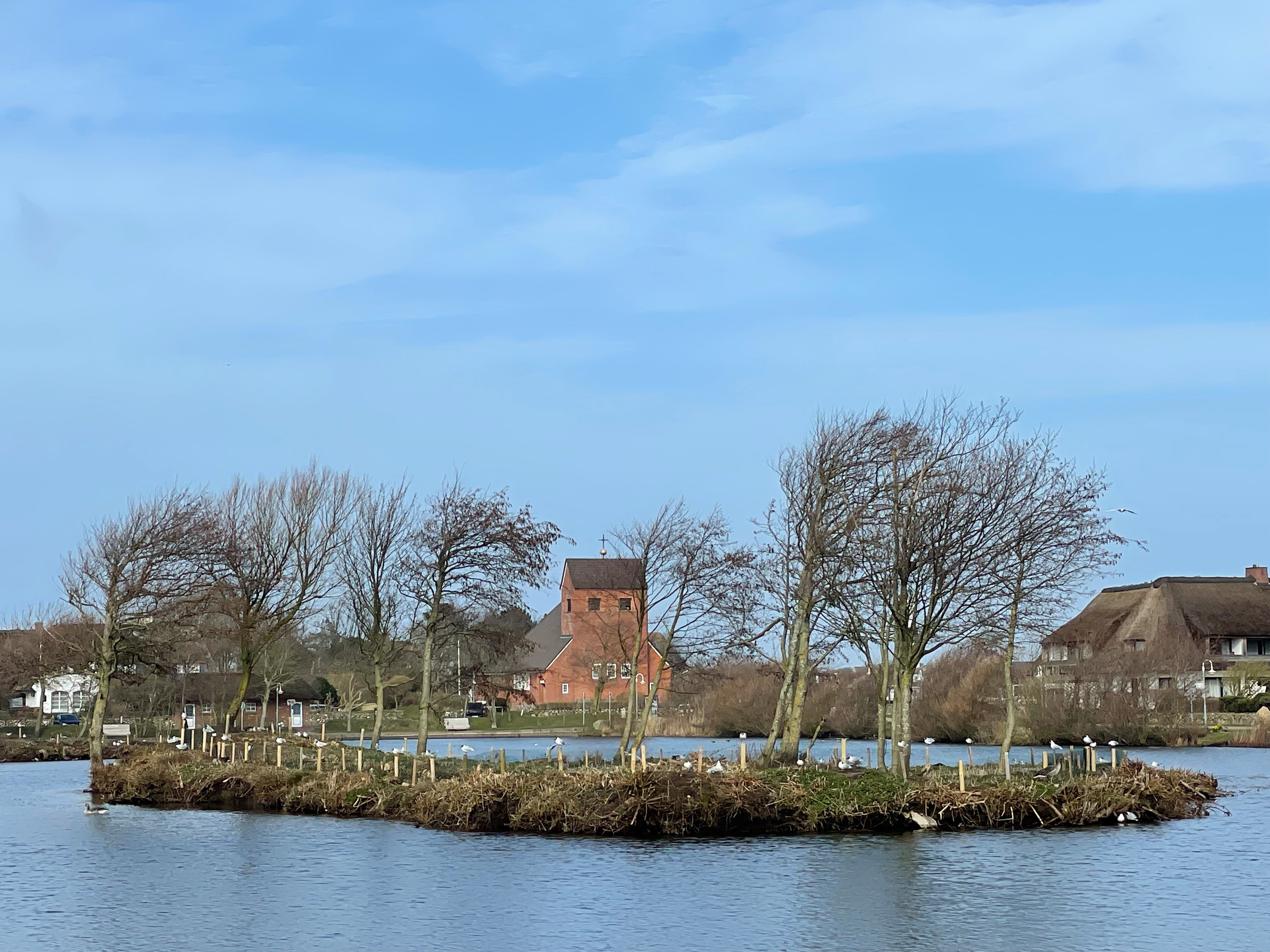 Wenningstedt-Sylt´s Kleinod zw. Dorfteich u. Kliff