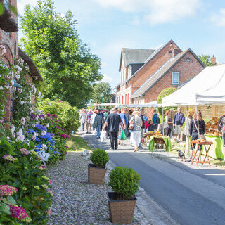 Oevenumer Dorfmarkt 