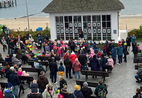 Laternenumzug zum traditionellen Jahrmarkt in Wyk