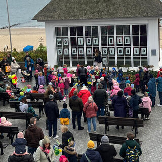 Laternenumzug zum traditionellen Jahrmarkt in Wyk