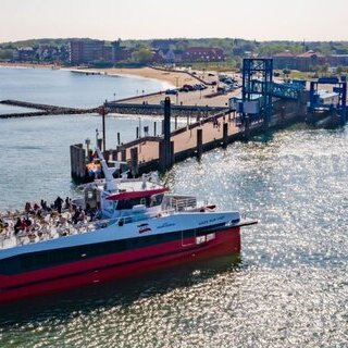 Erlebnisfahrt mit MaikeMoin – Fahrt in den Lebensraum der Seehunde mit Seetierfang