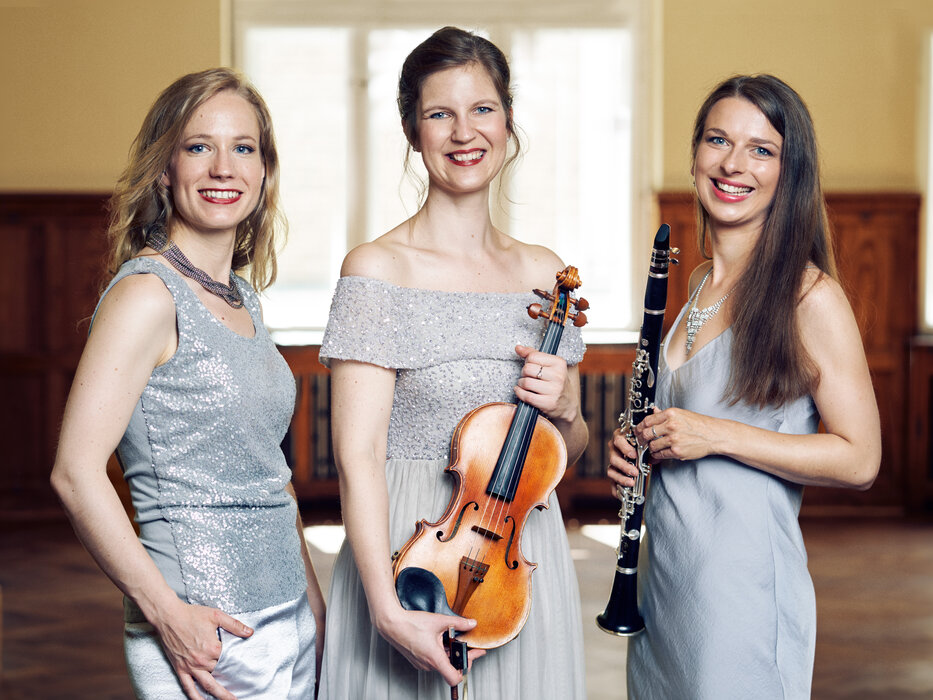 Trio 
