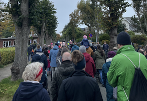Laternenumzug zum traditionellen Jahrmarkt in Wyk