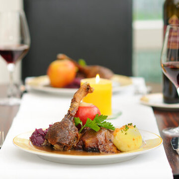 Traditionelles Martinsgans-Essen