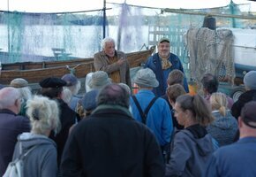 Das große Los - 1 Insel, 40 Einwohner, 2 Betrüger