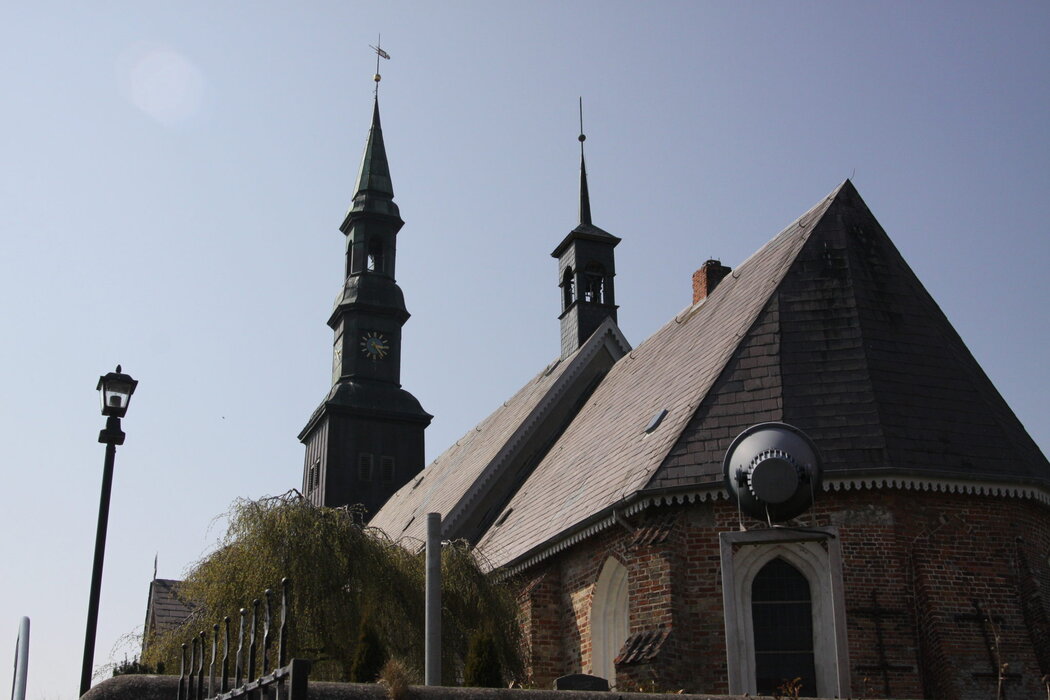 Kirche Tating