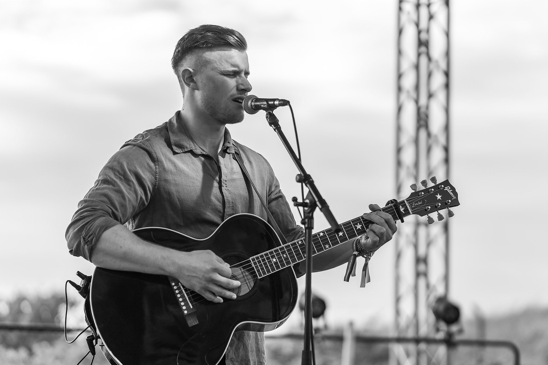 Joshua Patron – Live-Musik aus dem Windfang