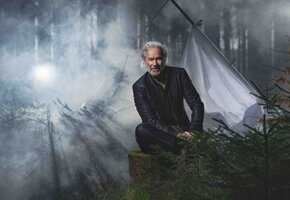 Stefan Gwildis: vierh&auml;ndig