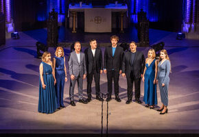 Art 'n' Voices 