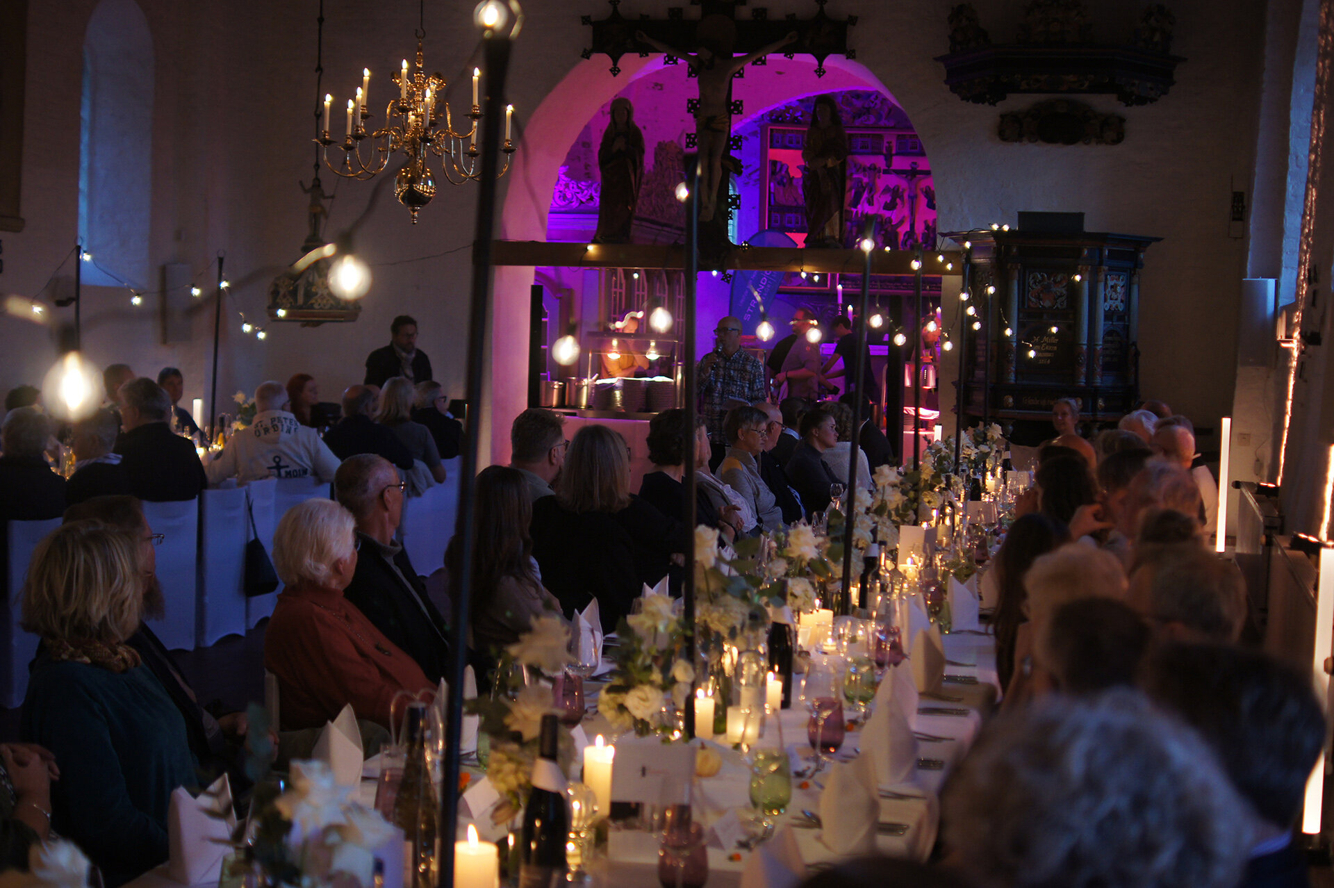 Eat, Pray, Cook - Charity-Dinner mit Live-Cooking und Live-Musik